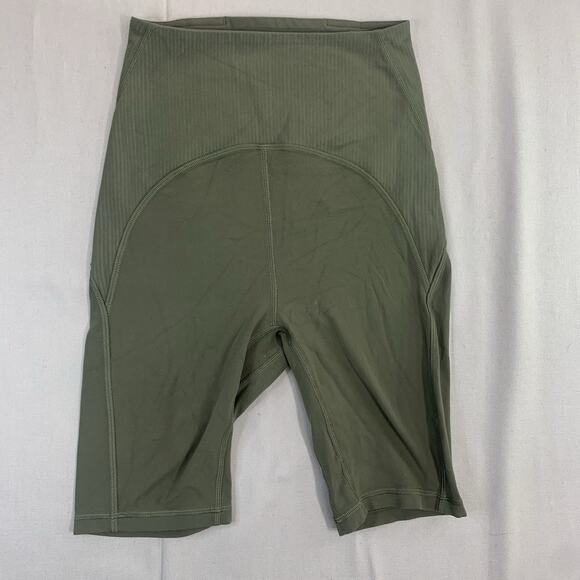 Lululemon Blissful Bend Super High-Rise Short - Army Green Size 2 - Picture 1 of 11